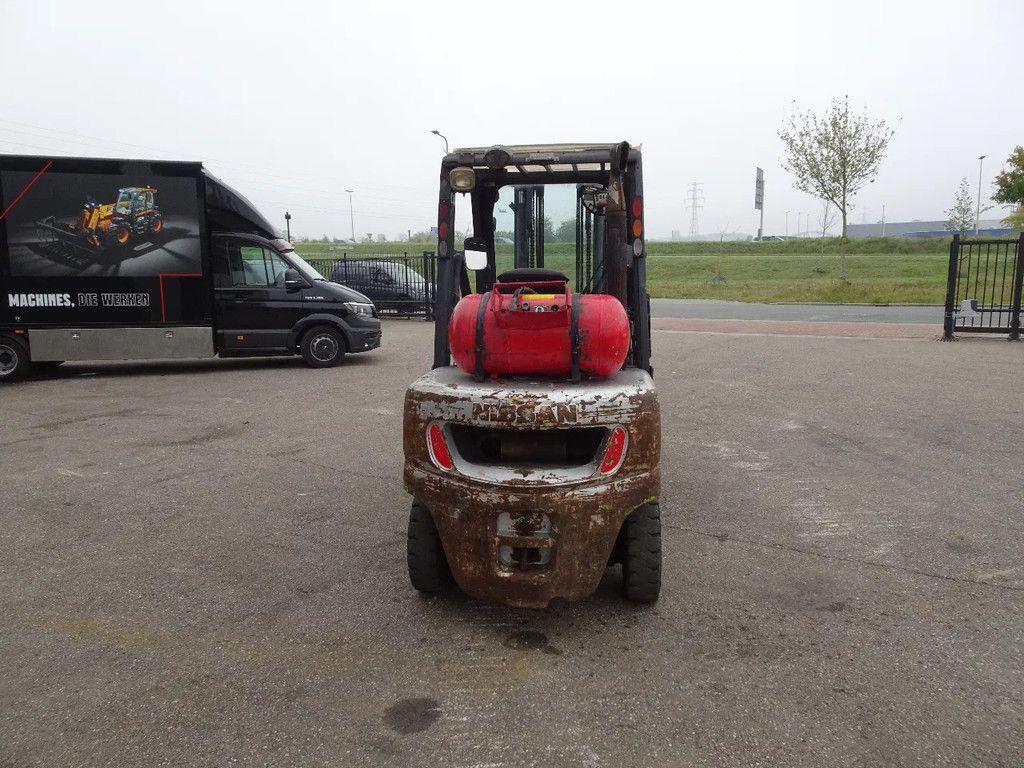 Nissan UGL02A35DU 35DU