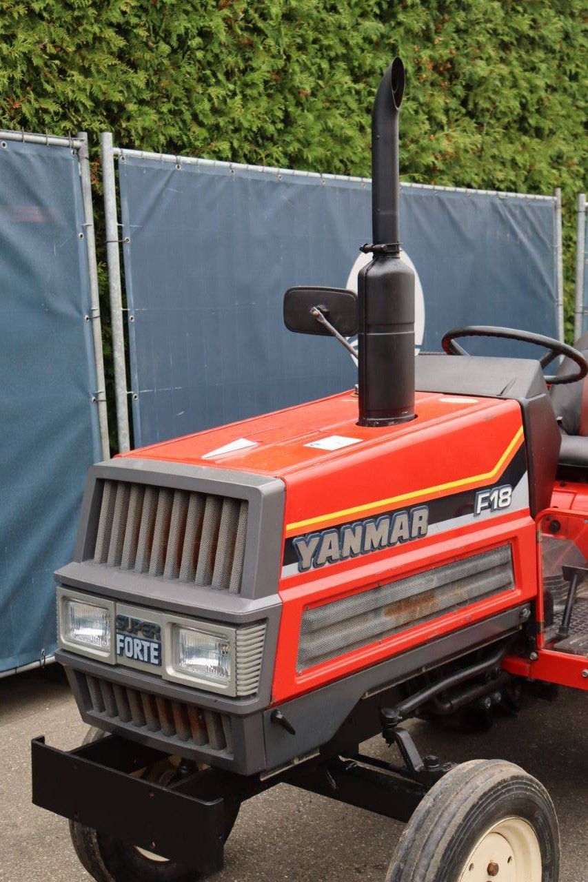 Minitractor Yanmar F18 Diesel 18pk met grondfrees Mitsubishi RA146