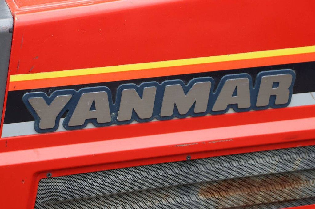 Minitractor Yanmar F18 Diesel 18pk met grondfrees Mitsubishi RA146