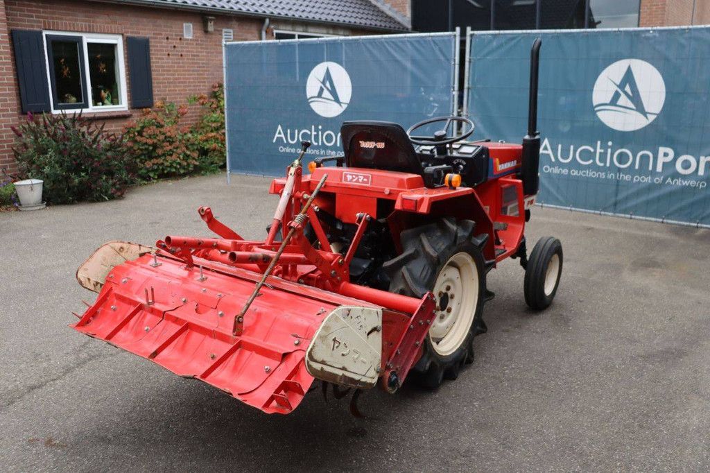 Minitraktor Yanmar F15 Diesel 15 PS mit Grubber RSA1201