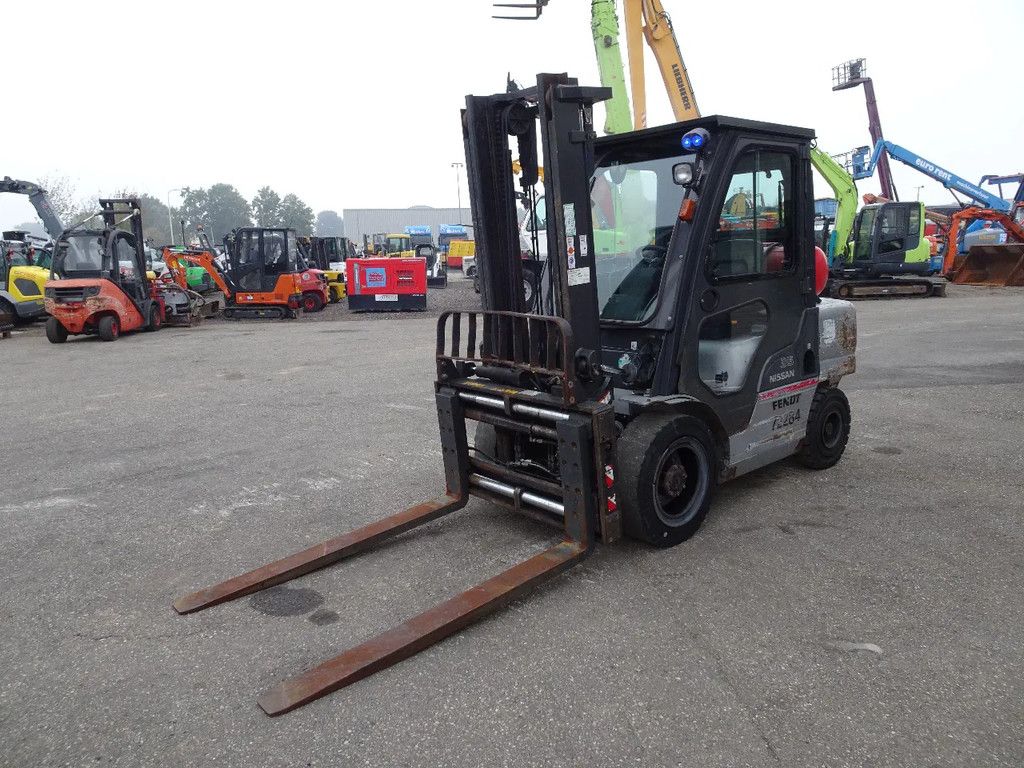 Nissan UGL02A35DU 35DU