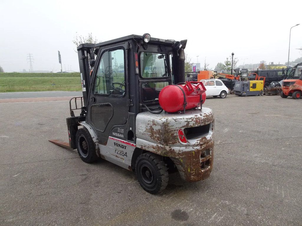 Nissan UGL02A35DU 35DU