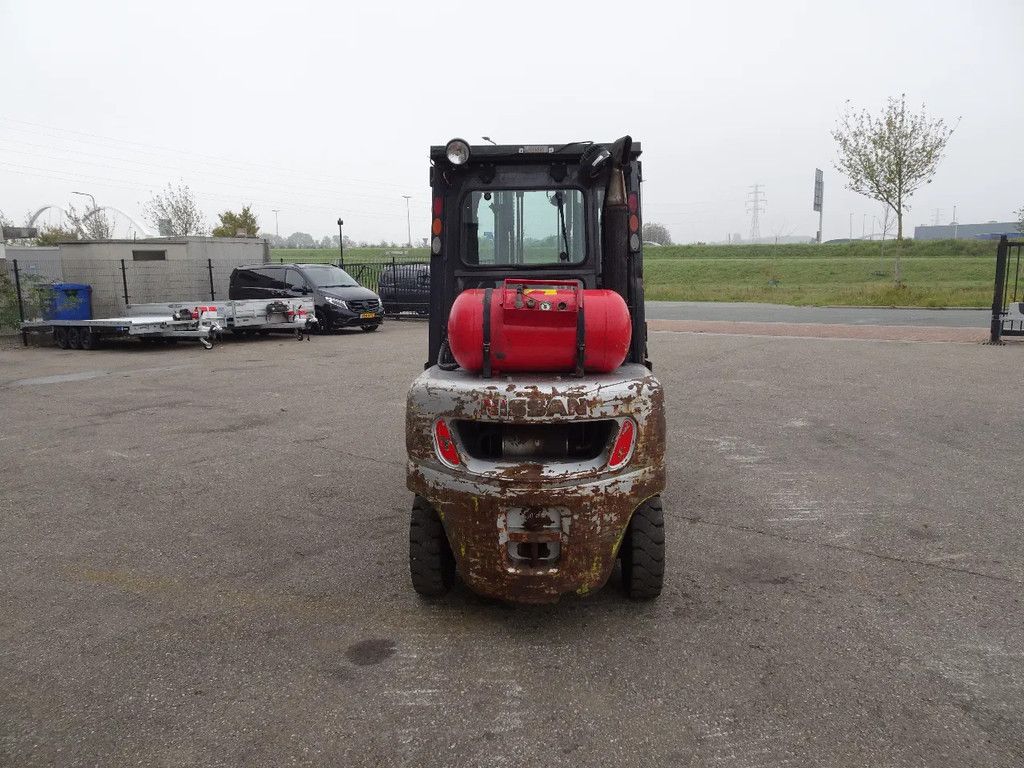 Nissan UGL02A35DU 35DU