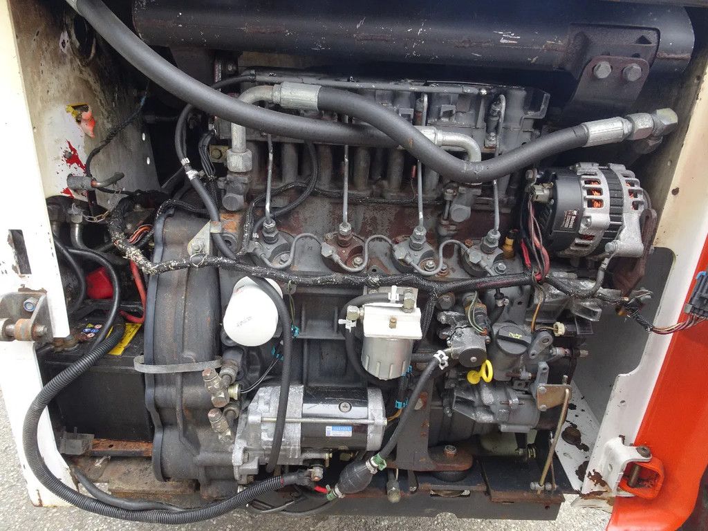Bobcat 873