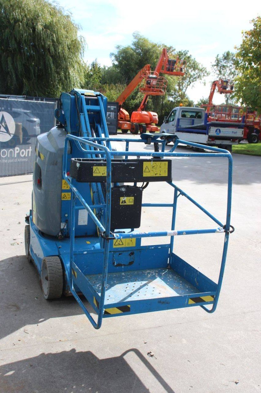 Genie GR26J Electric Mast Lift 10m 2015