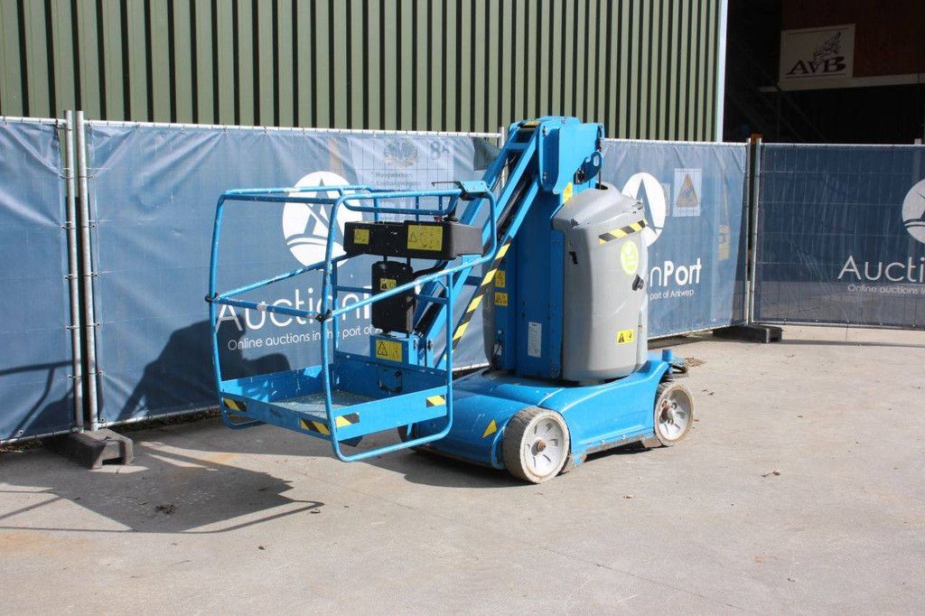 Genie GR26J Electric Mast Lift 10m 2015