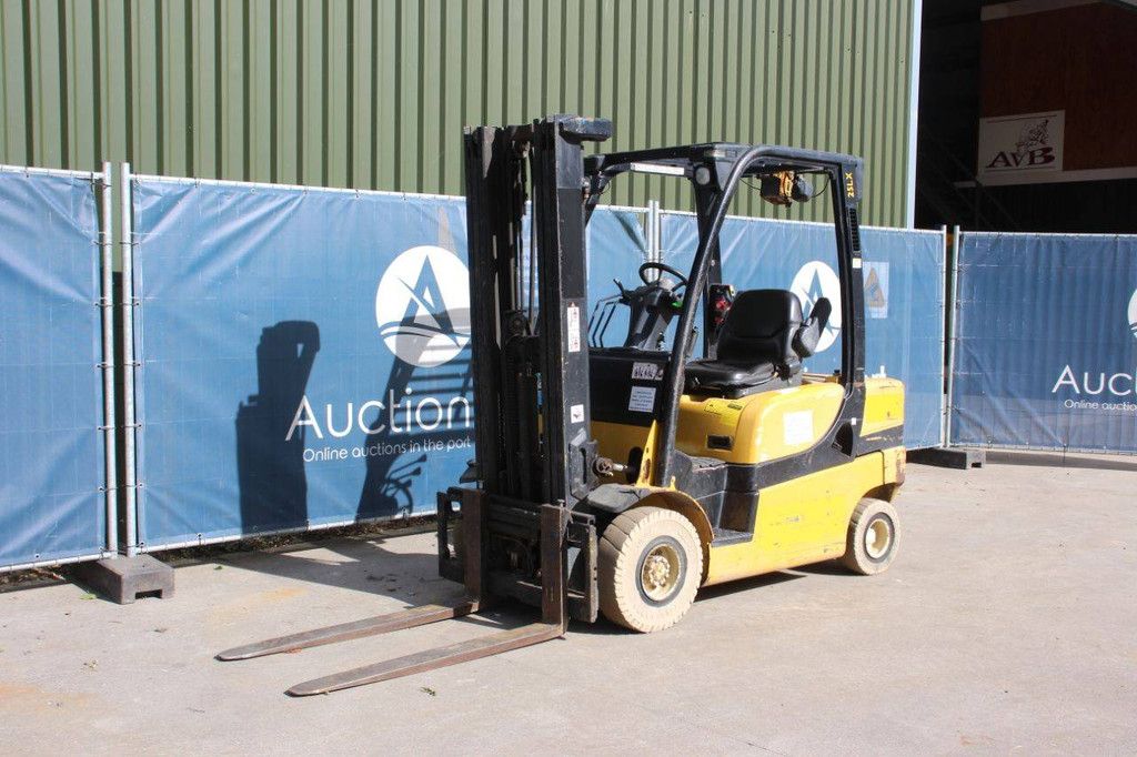 Gabelstapler Yale GDP25LX Diesel 2120kg 4,77m 2015