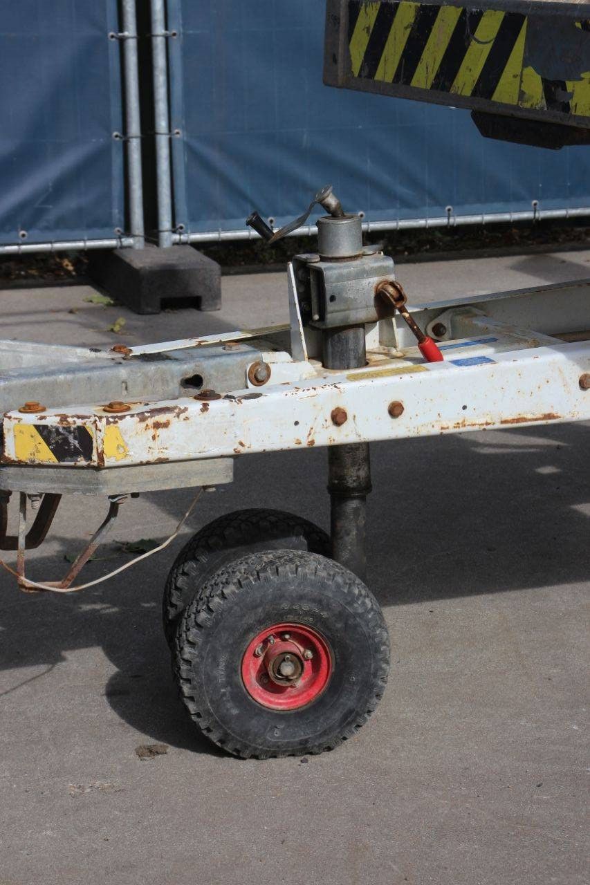 DINO 160XTB Benzin-Gelenkteleskoparbeitsbühne 16 m 2015