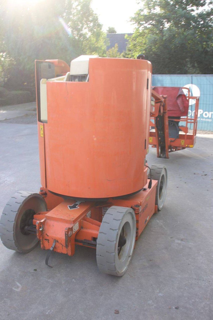 Knikarmhoogwerker JLG E300AJP Elektrisch 11m 2006