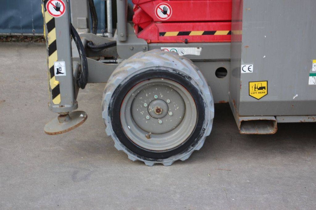 Schaarlift Skyjack SJ6832RTE Diesel 11.75m 2014
