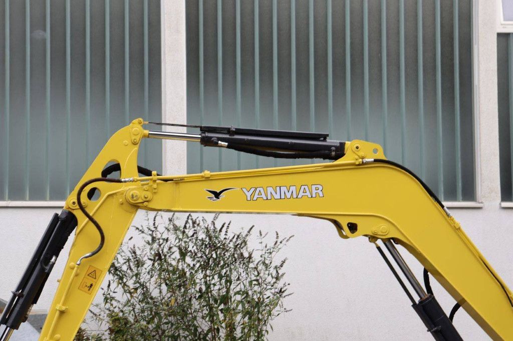 Rupsgraafmachine Yanmar VIO55-6B Diesel 33kW