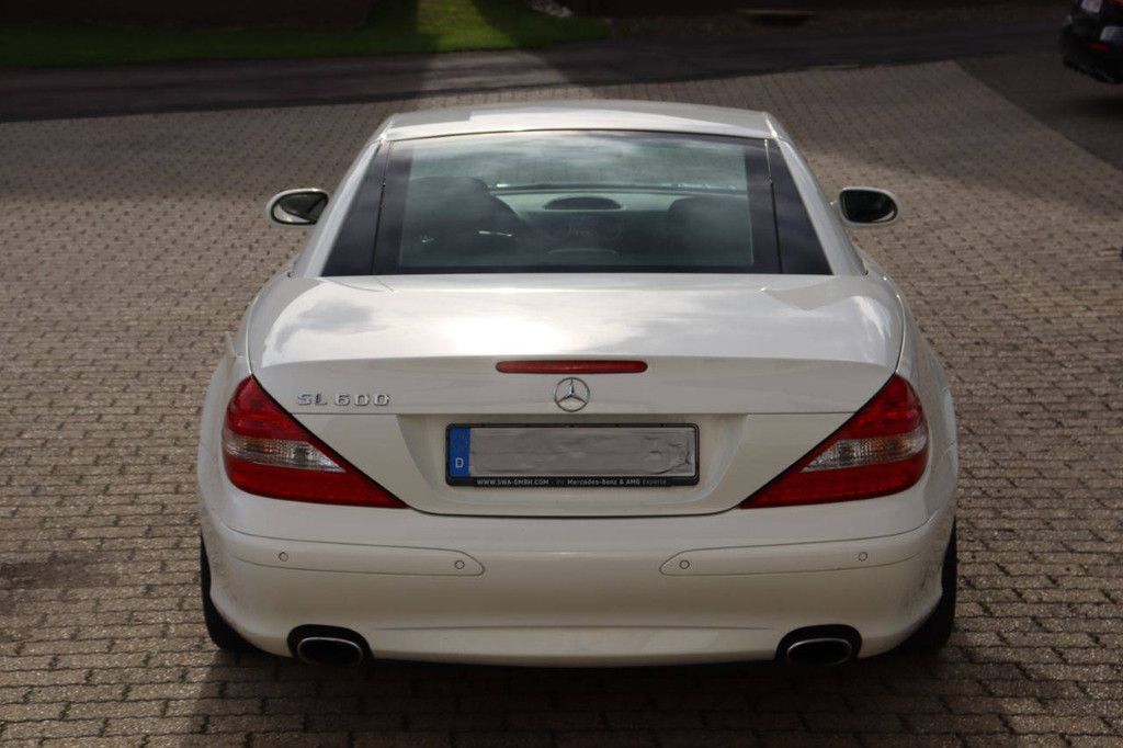 Mercedes-Benz SL600 Benzine 501pk 2003
