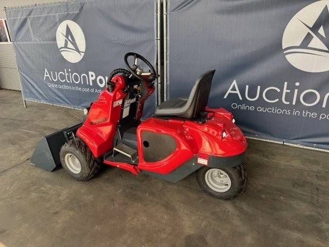 Skid steer loader NM-SLD280 Diesel 13.6kW 2025