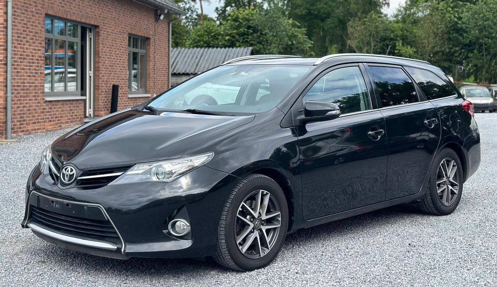 Toyota Auris Touring Sports 2.0 D (Margin)