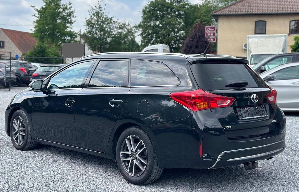Toyota Auris Touring Sports 2.0 D (Margin)