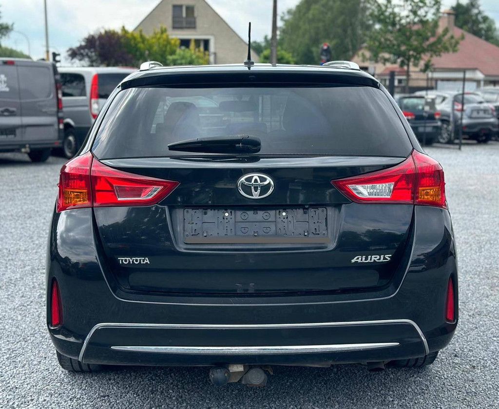 Toyota Auris Touring Sports 2.0 D (Margin)