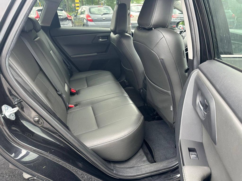 Toyota Auris Touring Sports 2.0 D (Margin)