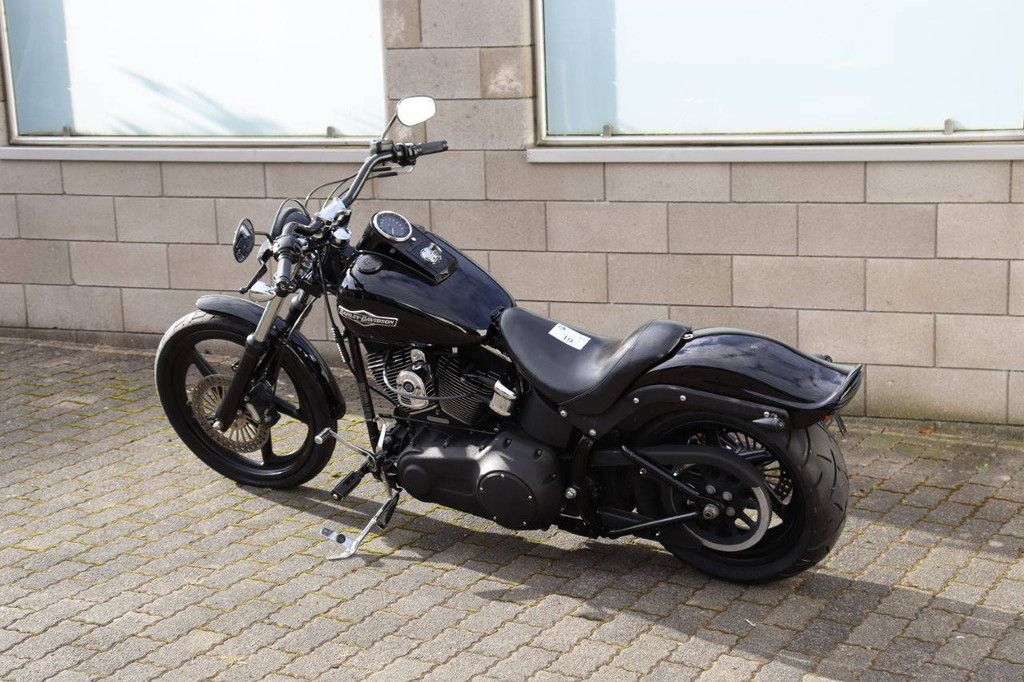 Motorrad Harley-Davidson Night Train FXSTB Benzin 52kW 2008