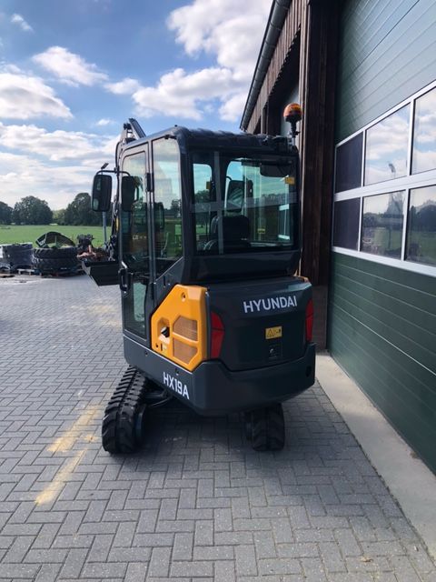 Hyundai HX 19A