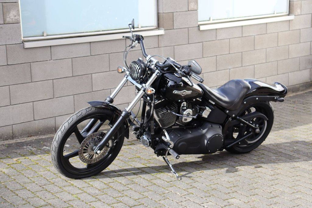 Motorrad Harley-Davidson Night Train FXSTB Benzin 52kW 2008