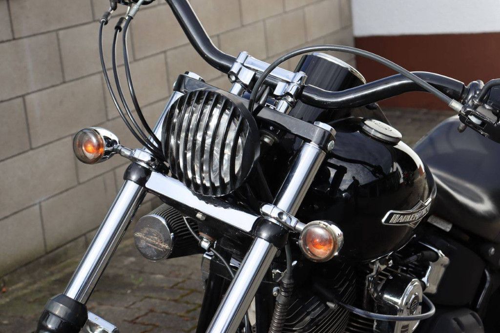 Motorrad Harley-Davidson Night Train FXSTB Benzin 52kW 2008