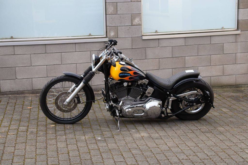 Motorrad Harley-Davidson Softtail FXSTB Benzin 47kW 2001