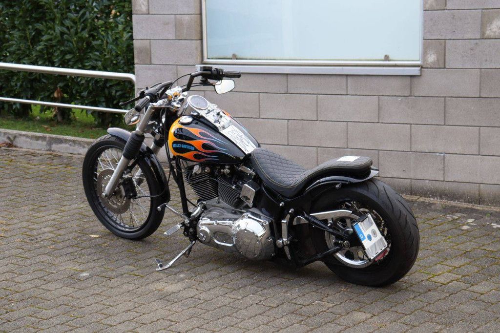 Motorrad Harley-Davidson Softtail FXSTB Benzin 47kW 2001