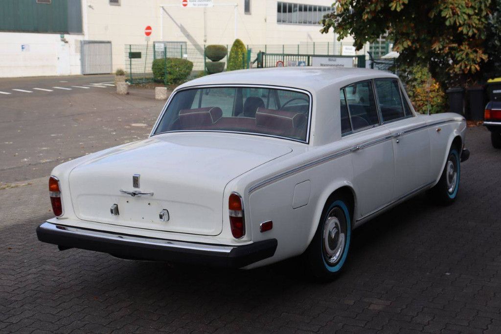 Passenger car Rolls-Royce Silver Shadow 1 Petrol 1974 (Margin)