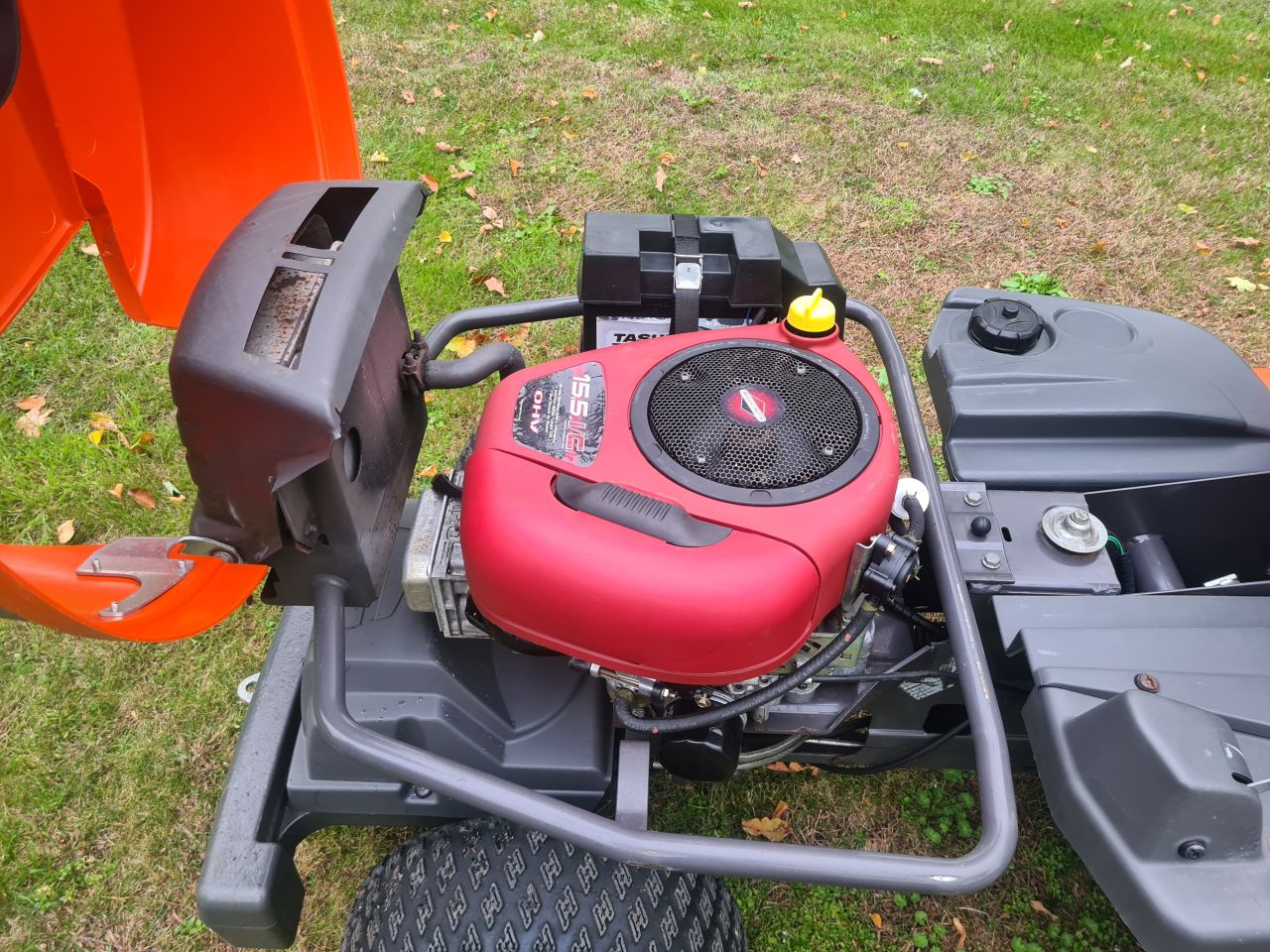 Husqvarna Rider 16 hydrostaat frontmaaier mulch maaier.