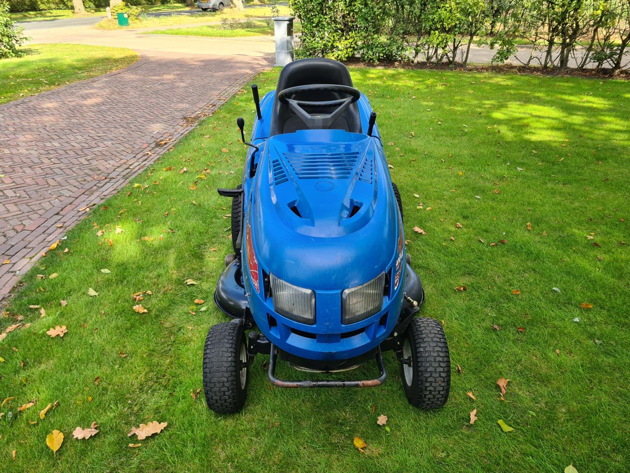 Castelgarden Twincut 13.5/102 zitmaaier met opvangbak hydrostaat