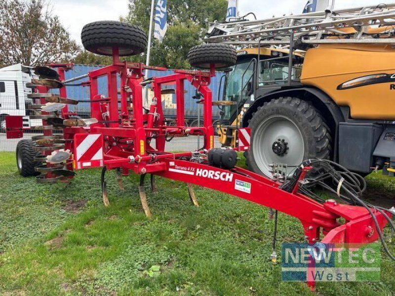 Horsch TERRANO 4 FX