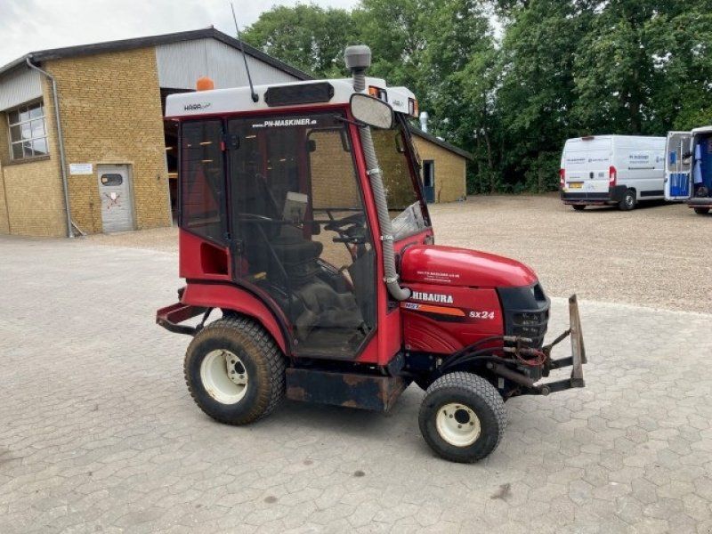 Shibaura SX 24 M. KABINE,