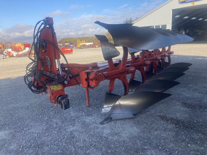 Kuhn VARI-MASTER 152 4+1