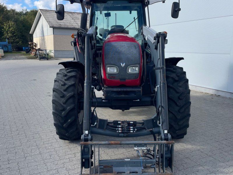 Valtra N121 Advance