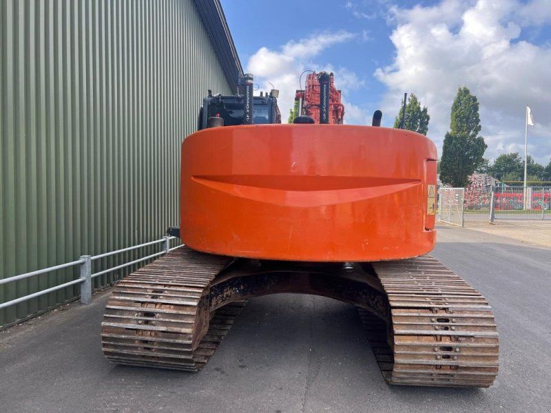 Hitachi ZX225USLC-3