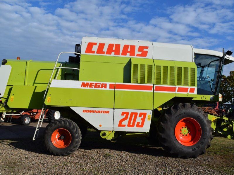 Claas Dominator 203 Mega