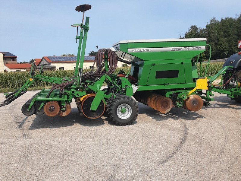 Kerner Eros EA 300