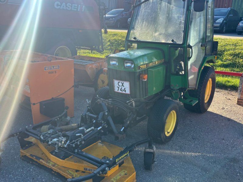 John Deere 755 Kompakt traktor
