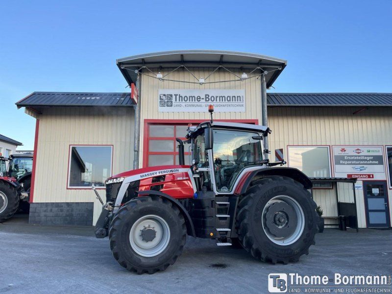 Massey Ferguson 8S.305 Dyna-VT Exclusive