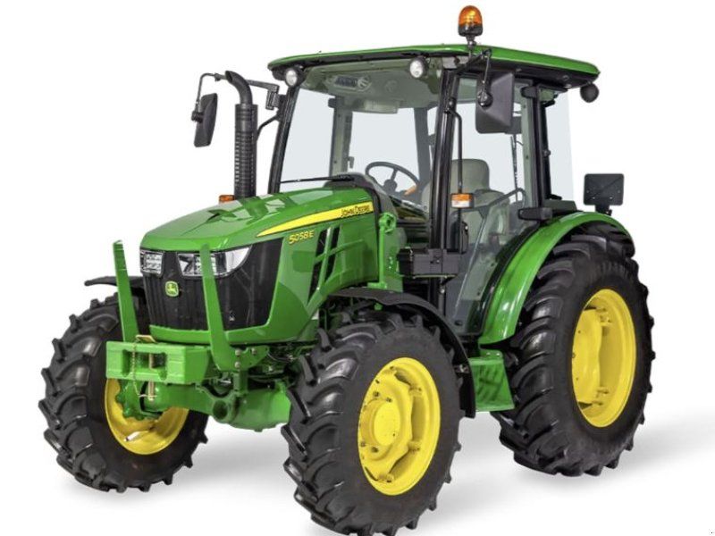 John Deere 5058E