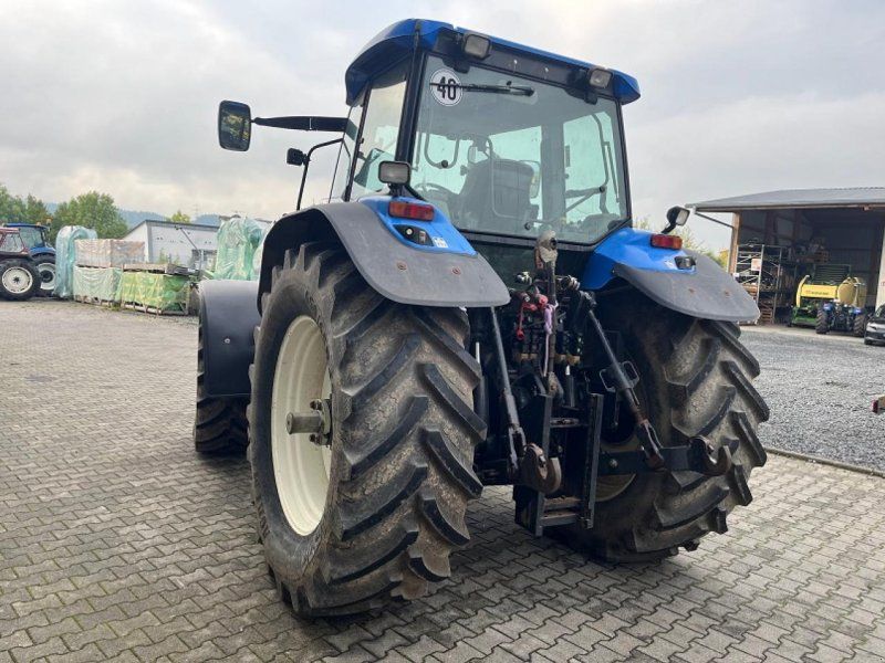 New Holland TM 175