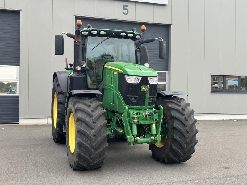 John Deere 6250R