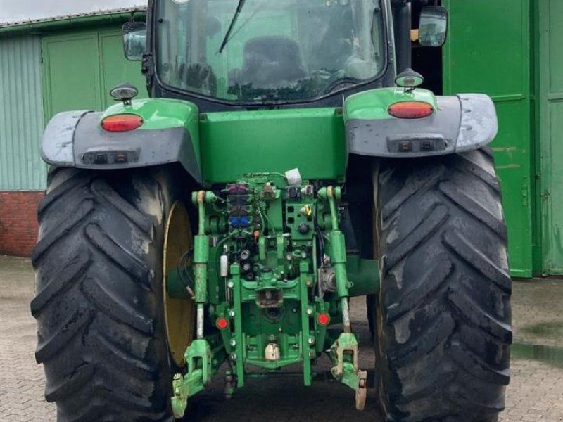 John Deere 7230R