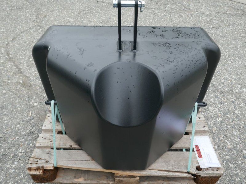 800 kg
