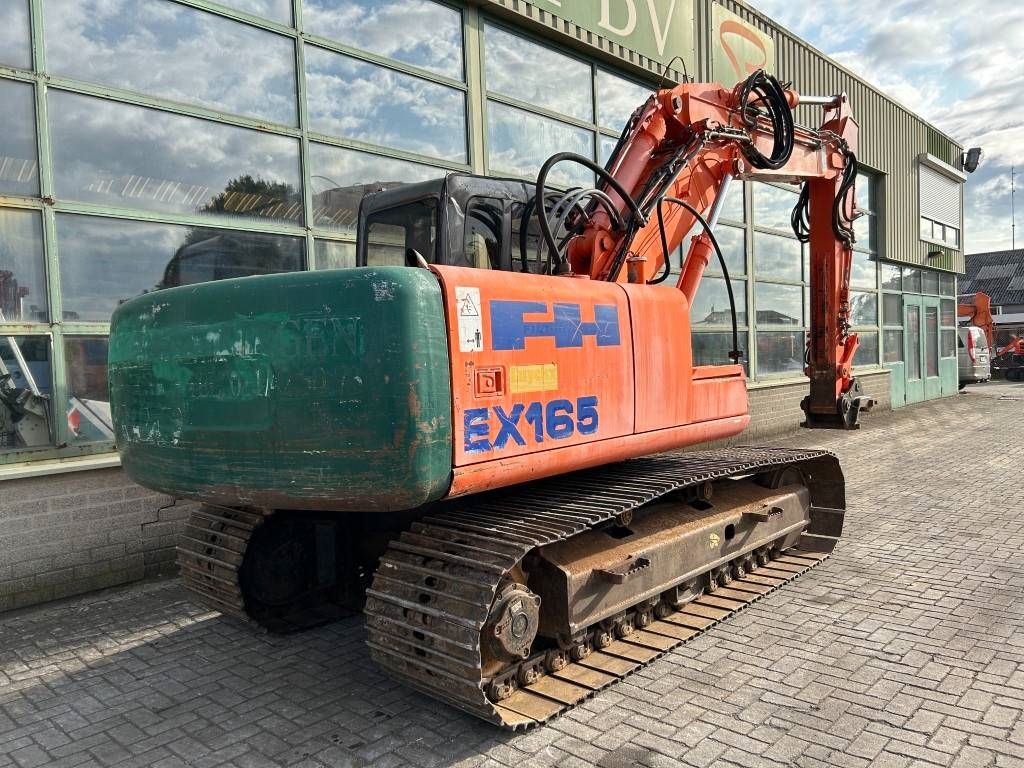 Fiat-Hitachi EX 165