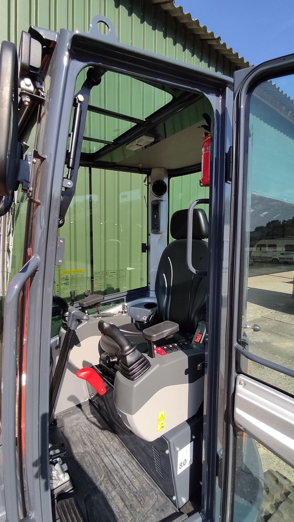 Atlas AC25UF