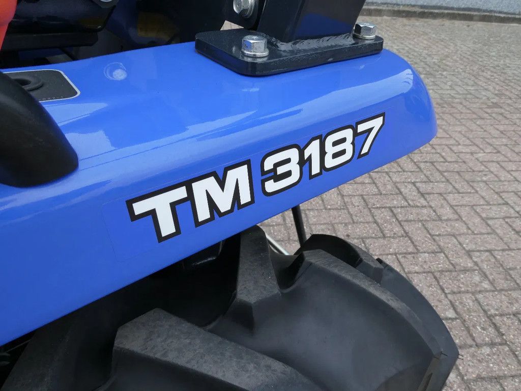 Iseki TM3187 4wd / 0082 Draaiuren / Stuurbekrachtiging