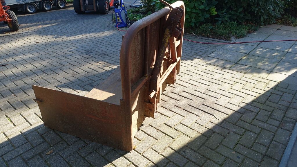 Grondbak Tractor bak 160 Cm