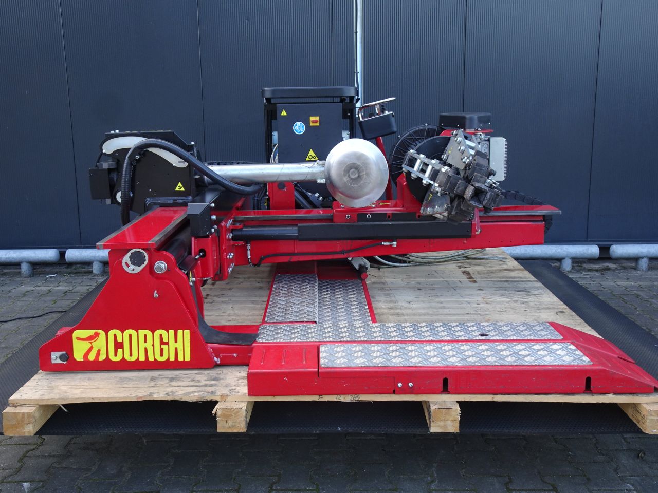 DEMO Corghi AG TT 1600A banden montage machine