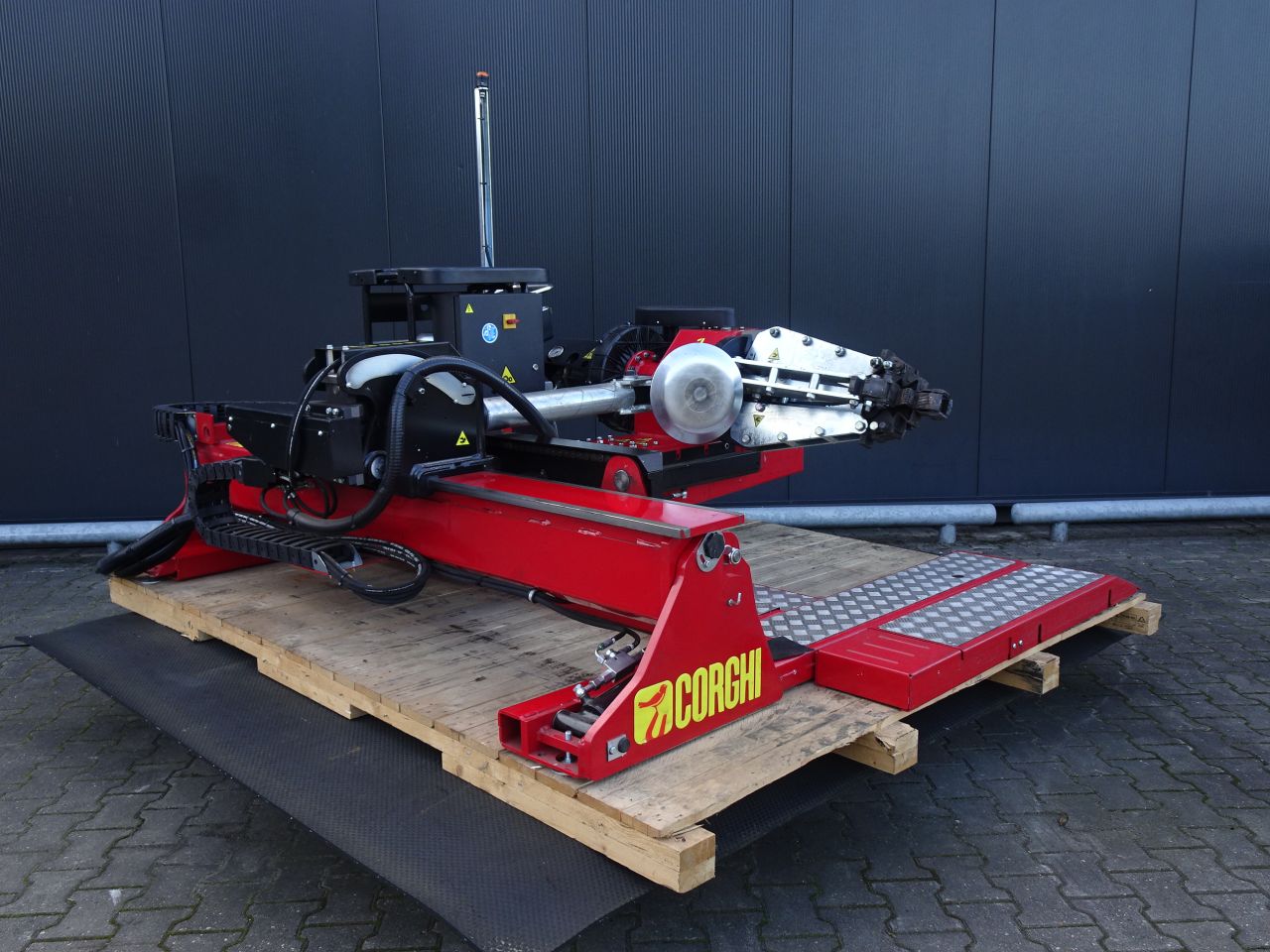 DEMO Corghi AG TT 1600A banden montage machine